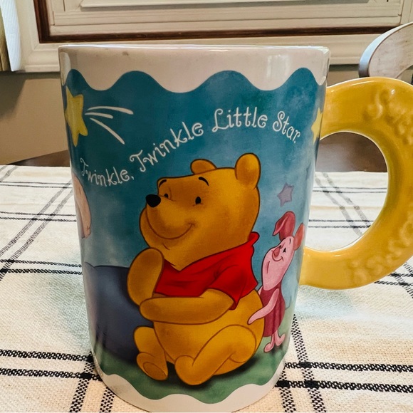 Disney “Twinkle, twinkle little Star” Winnie the Pooh coffee/tea mug - Picture 1 of 5